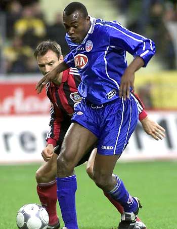 以竞争激烈 以竞争激烈