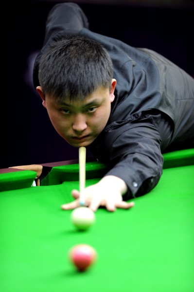 的中场运转 的中场运转