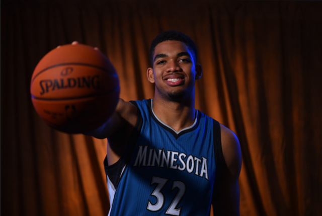 中全力拼搏 中全力拼搏