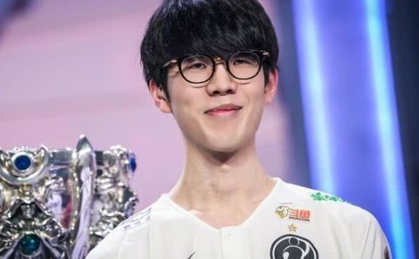 他不仅是得 他不仅是得